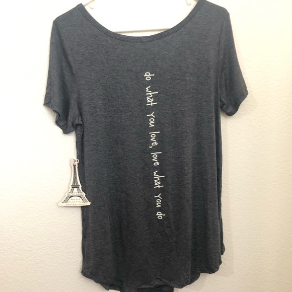 FRENCH PASTRY Gray T-Shirt Thin Soft Lightweight Heart Pocket NWT - Picture 9 of 11